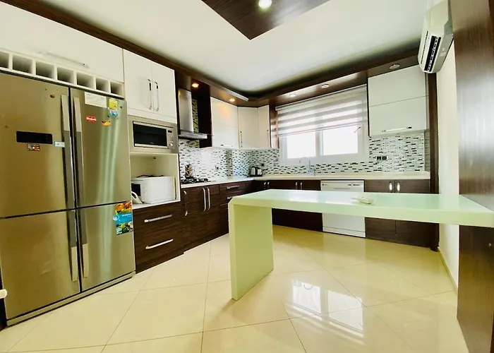 Luxury Roma With Private Pool Tatil Evi *