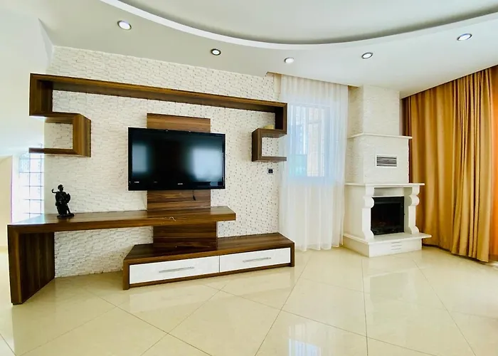 Luxury Roma With Private Pool Tatil Evi Kuşadası