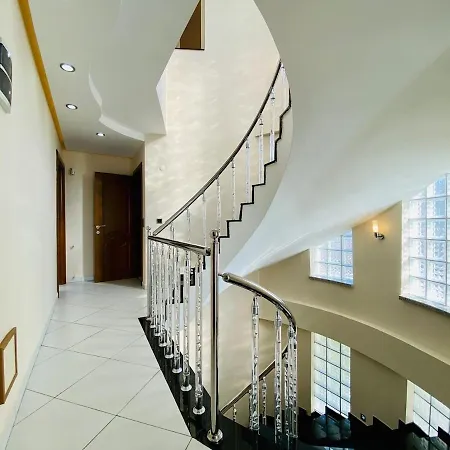 Luxury Roma With Private Pool Feriehus *
